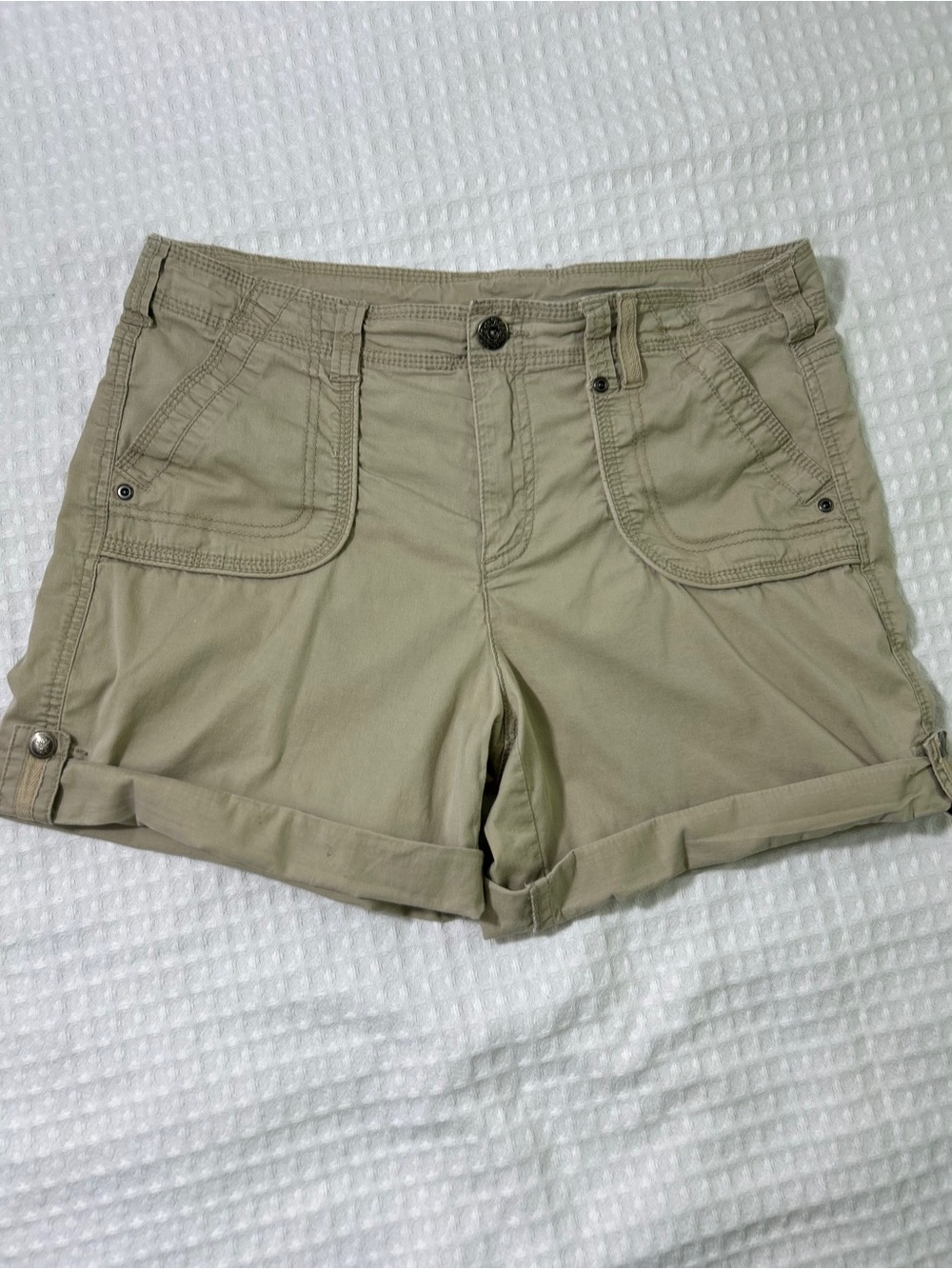 Roll-Cuff Cotton Jean Shorts in Khaki - Women's